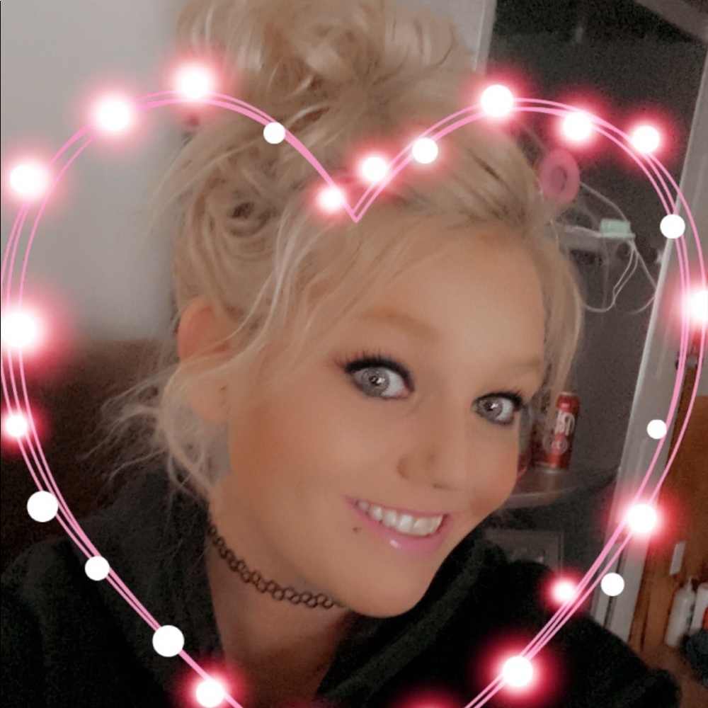 Meet your Posher, Shaina